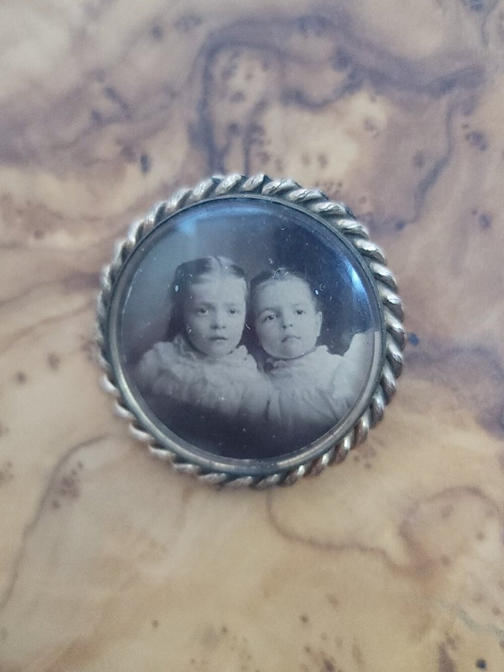 Victorian Memento Mori Gold-filled Photo Brooch